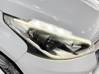 Peugeot 208 PureTech Signature 60 kW (82 CV)