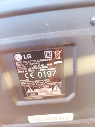 Barra de Sonido LG con Subwoofer Inalámbrico,