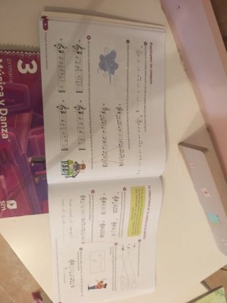 Libro Música y Danza 3 Primaria SM y cuadernillo