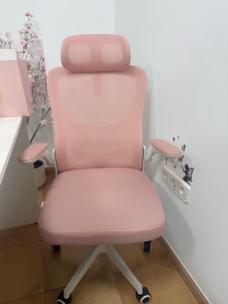 Silla de oficina rosa y blanca