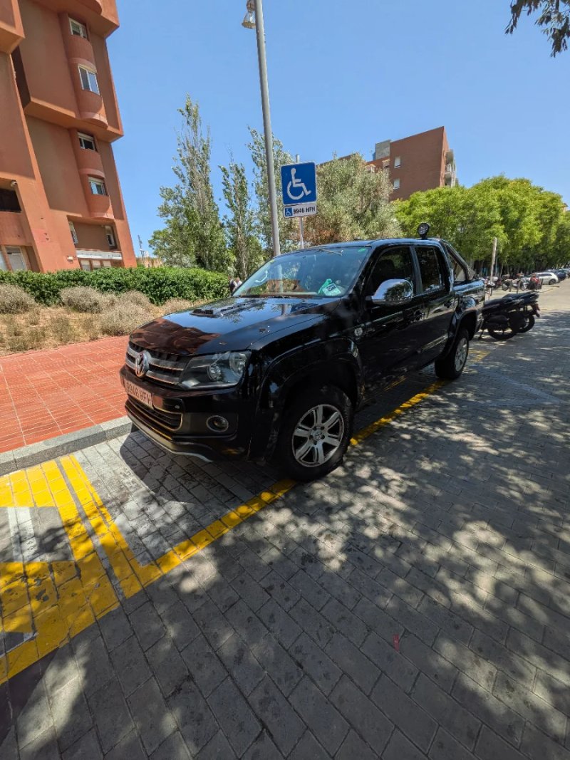 Volkswagen Amarok 2011 - foto 1