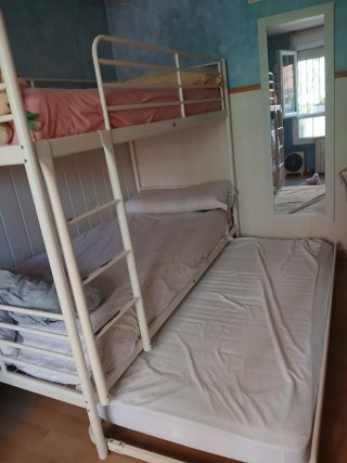 Literas metálicas Ikea con cama supletoria 90×200