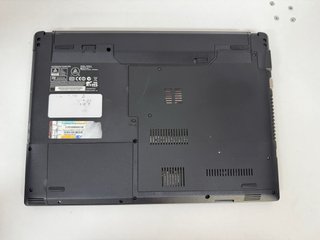 Portátil Intel i3 8GB RAM 120GB SSD