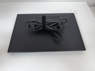 Portátil Intel i3 8GB RAM 120GB SSD