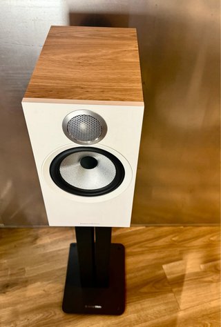 BOWERS & WILKINS 607 S3 - con garantia y caja