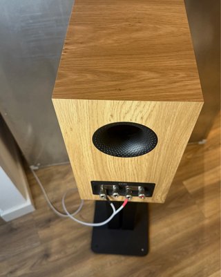 BOWERS & WILKINS 607 S3 - con garantia y caja