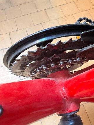 Bicicleta Junior B-PRO 24 Roja
