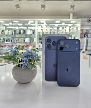 iPhone 17 Pro MAX 256GB Azul CÓMO NUEVO