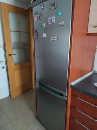 Nevera Zanussi combi plateada