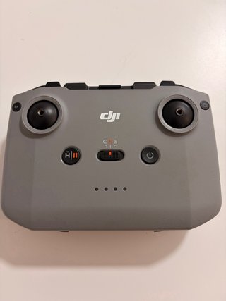 Dron DJI Mini 4 Pro Gris