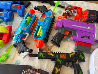 Lote Pistolas Nerf y X-Shot