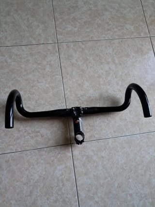 Manillar y potencia carbono 44cm/11cm