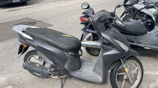 Honda Vision 110cc Negra/Gris