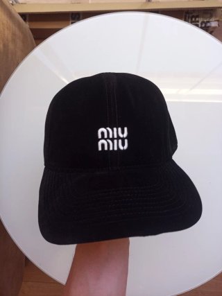 Gorra Miu Miu Negra