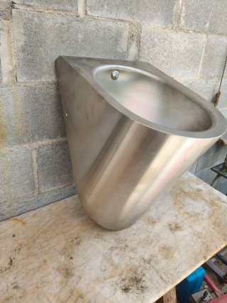 Urinario de acero inoxidable