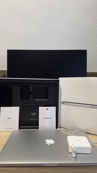 MacBook Pro 15.4" Retina (Mid 2014) - i7 / 16GB