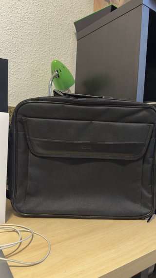MacBook Pro 15.4" Retina (Mid 2014) - i7 / 16GB
