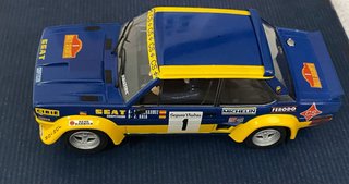 Scalextric Fiat 131 Abarth Rallye Catalunya
