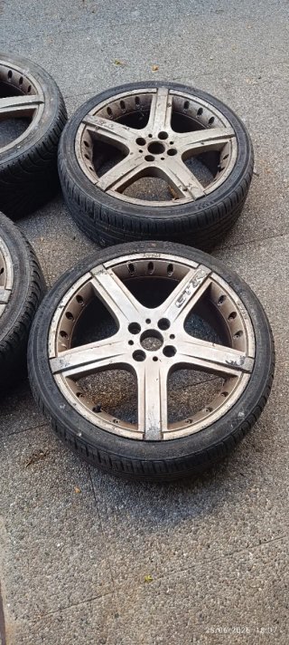 4 Llantas R17