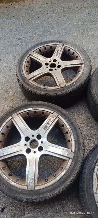 4 Llantas R17