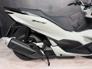 Honda PCX 125 ABS Gris