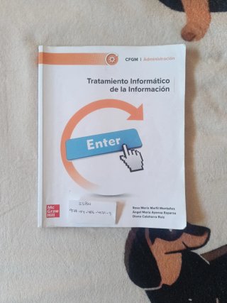 Libros de grado medio  administración, primer año