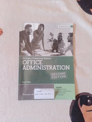 Libros de grado medio  administración, primer año
