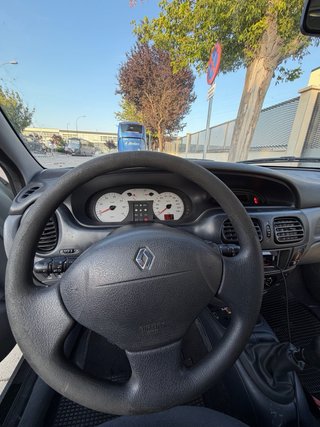 Renault Megane coupe 2001.