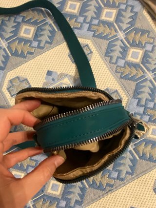 Bolsos bandolera beige y verde