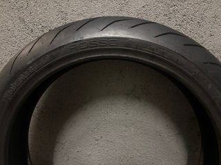Neumático delantero Pirelli Diablo Rosso III