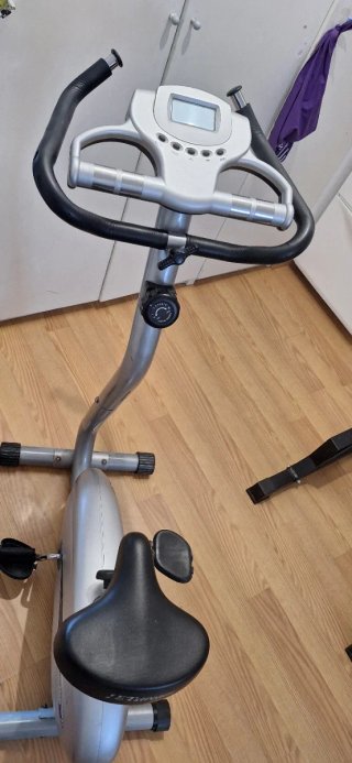 Bicicleta Estática Jetstream PEC-2205
