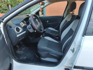 Renault Clio 2011
