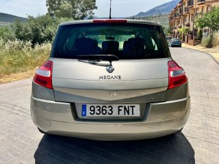 Renault Megane 1.6 16V Gris