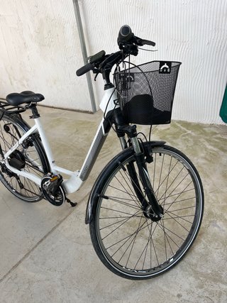 Bicicleta Eléctrica BH Emotion Blanca. Chipiona
