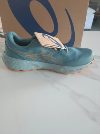 Zapatillas Asics gel sonoma 8 Trail Running T.42,5