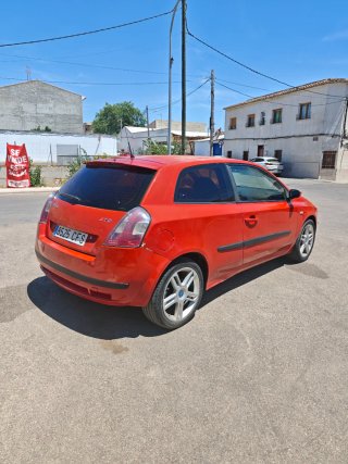 Fiat stilo 1.9 JTD 115cv Dinamyc 2003
