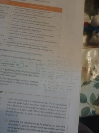 Libro Economia 2° Bachillerato