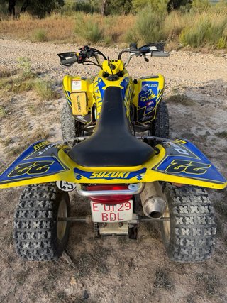 Suzuki LTZ 400