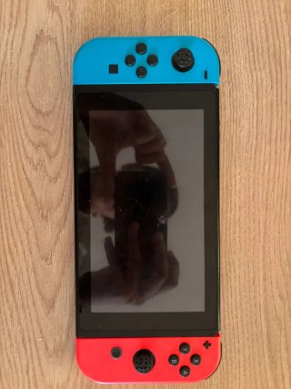 Nintendo Switch Azul y Rojo