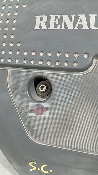 TAPA MOTOR Renault Laguna II (BG0)(2001->)