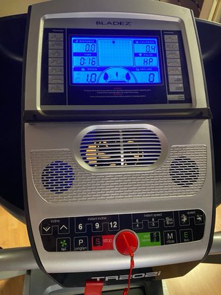 Cinta de Correr Bladez TR202I