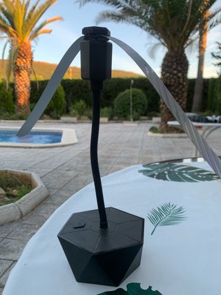Ventilador anti-mosquitos portátil