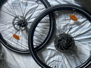 Ruedas Giant 700c con motor