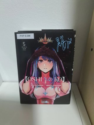 Lote 8 mangas de Oshi No Ko. 2, 3, 4, 5, 6, 7,8,10