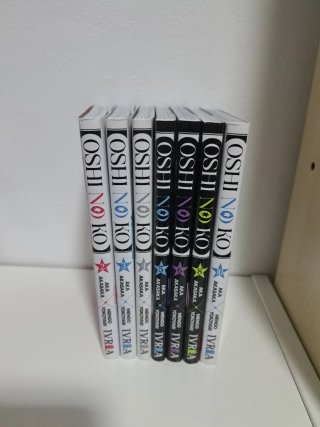 Lote 8 mangas de Oshi No Ko. 2, 3, 4, 5, 6, 7,8,10