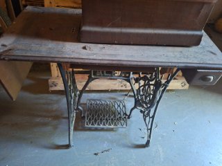 Mueble antiguo madera