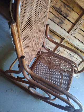 Mueble antiguo madera