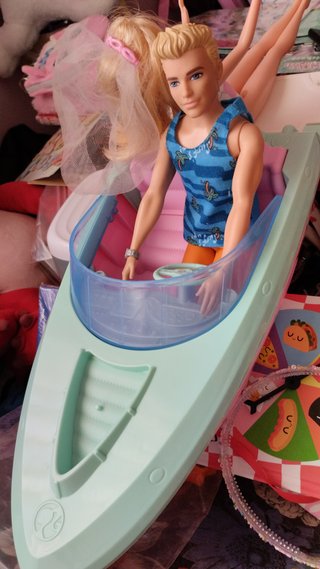 Barbie Juguetes Barco y Muñecos. Precio cada coche