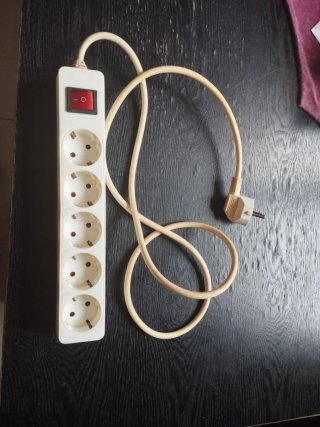 Regleta 5 enchufes con interruptor