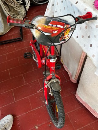Bicicleta Rayo McQueen Roja